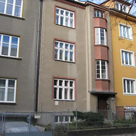 Apartmany Krkoskova Брно Номер фото