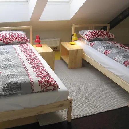 Apartmany Krkoskova Брно Екстер'єр фото