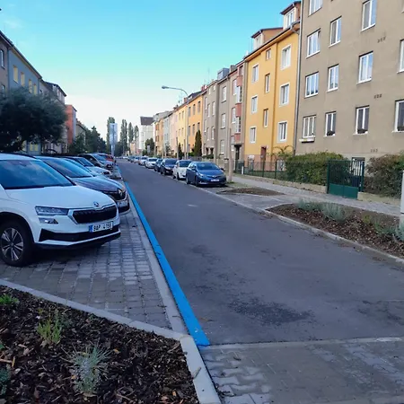 Apartmany Krkoskova Брно Екстер'єр фото